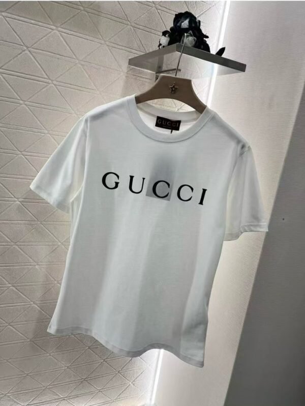 GUCCI 228