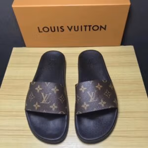 Louis Vuitton slipper