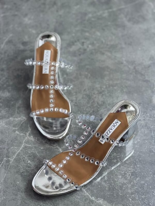 AQUAZZURA