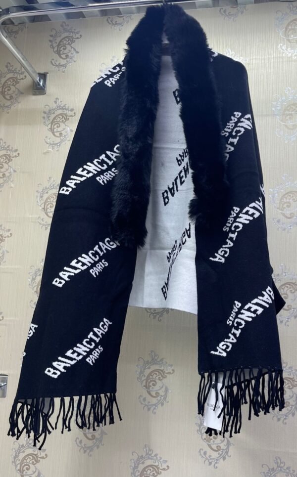 BALENCIAGA