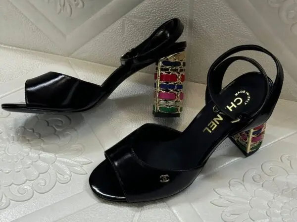 CHANEL