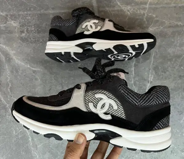 CHANEL