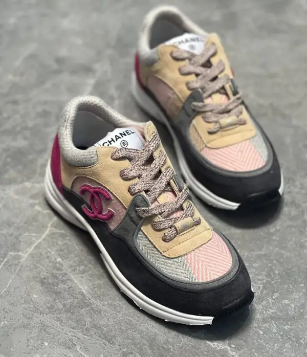 CHANEL