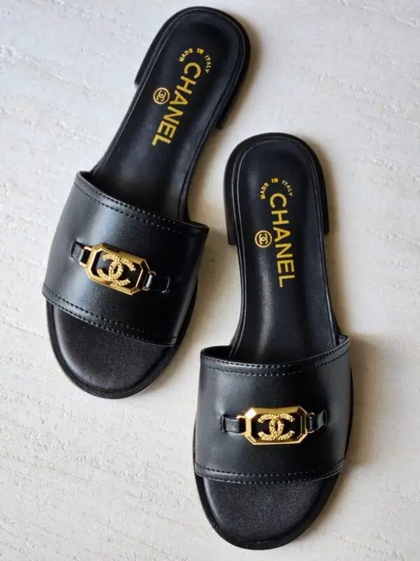 CHANEL Signature CC Flat Sandal