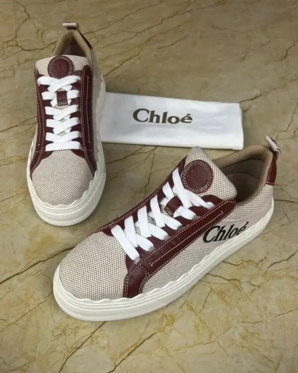 Chloe