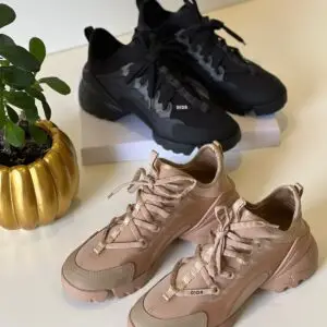 DIOR