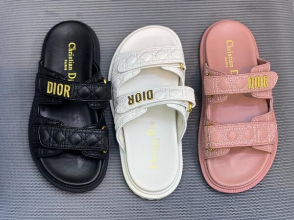 DIOR