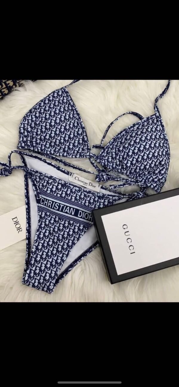 DIOR