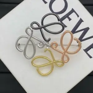L OE WE Brooch Set
