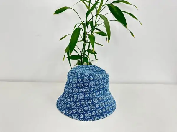 LOE WE Bucket Hat