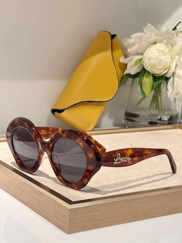 LOEWE