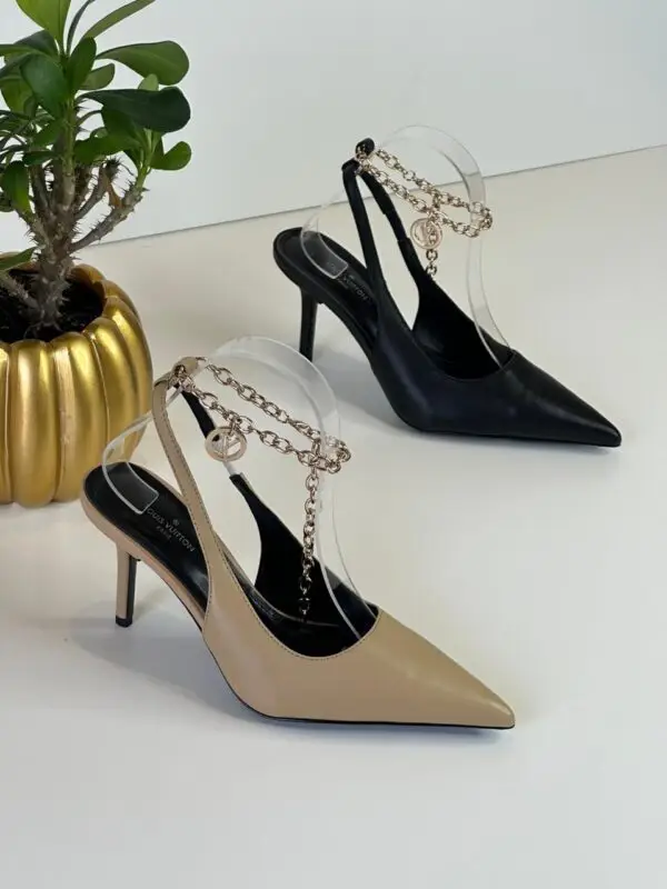 Louis Vuitton Slingback Pumps