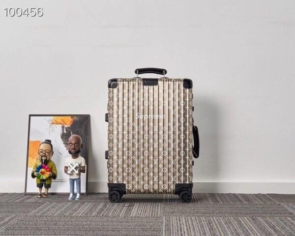 Louis Vuitton trolly bag | Click for more details