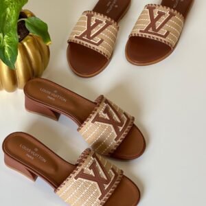 LOUSE VUITTON