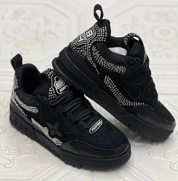 LOUSE VUTTON Skate Sneaker Shoes