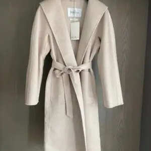 MAXMARA