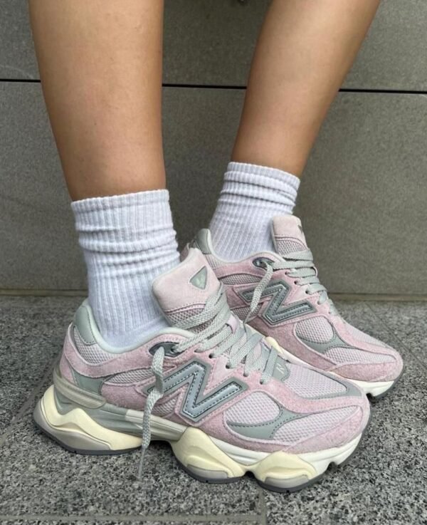 NEW BALANCE 9060 DECEMBER SKY