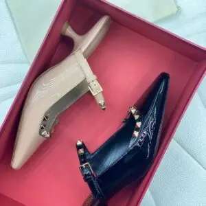 Valentino Garavani Rockstud Slingback Pumps