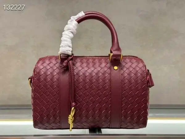 Bottega Classic Leather Zip Top Handle Bag