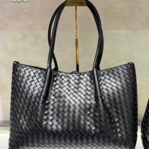 BOTTEGA