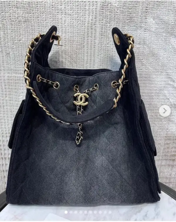 CHANEL Large Hobo Black Bag