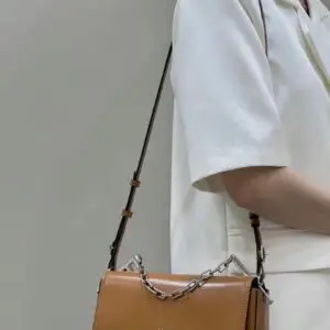 Gucci Sydney Sling Bag