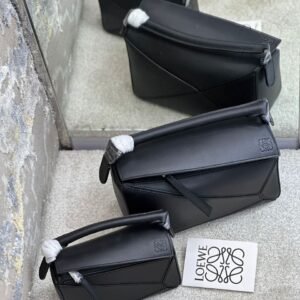 Design NEW LOEWE bag - Dubai Fashion LUX