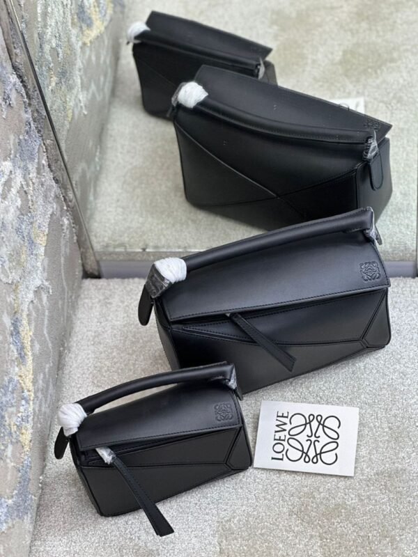Design NEW LOEWE bag - Dubai Fashion LUX
