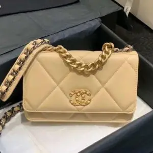 CHANEL 19 Goatskin Quilted Wallet