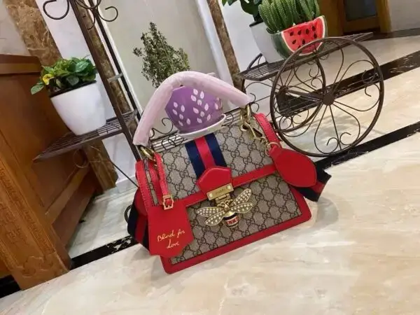 GUCCI GG Supreme Queen Margaret Top Handle Shoulder Bag