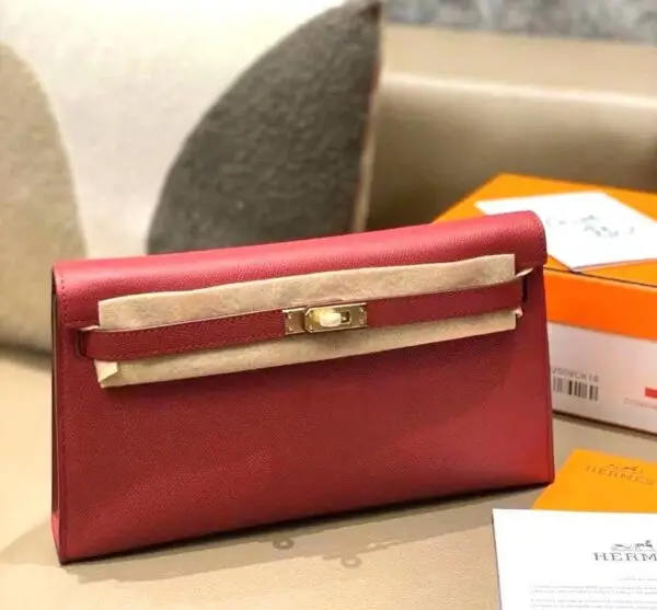 HERMES Kelly Medium Pochette Bag