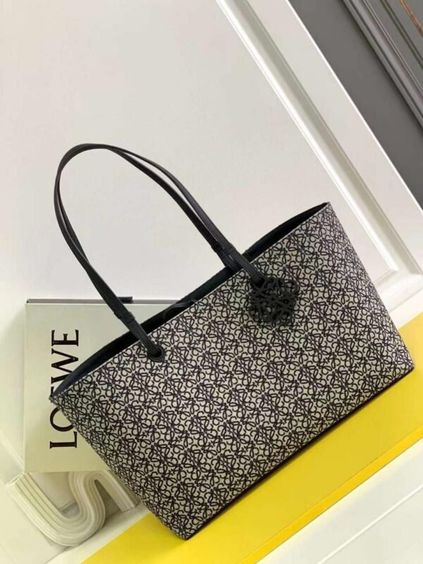 [LOEWE] East West Tote Bag - Dubai Fashion LUX