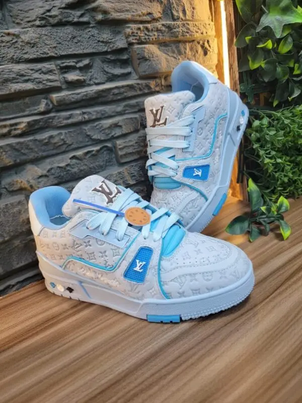 LOUIS VUITTON Trainer Sneaker