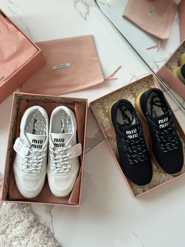 MIU MIU