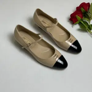 MIU MIU Caramel Patent Bow Cap