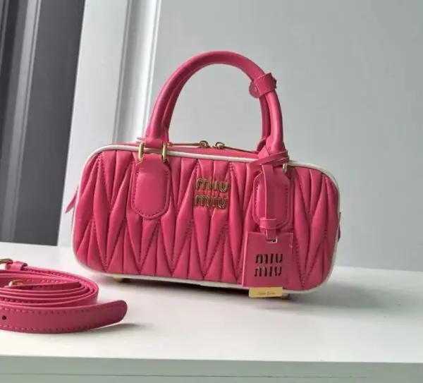 MIU MIU Accardi Women's Red Leather Zip Bag
