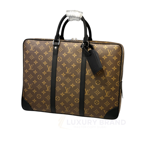LV