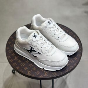 Louis Vuitton Classic Sneakers