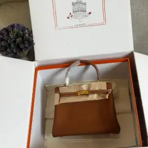 HERMÈS