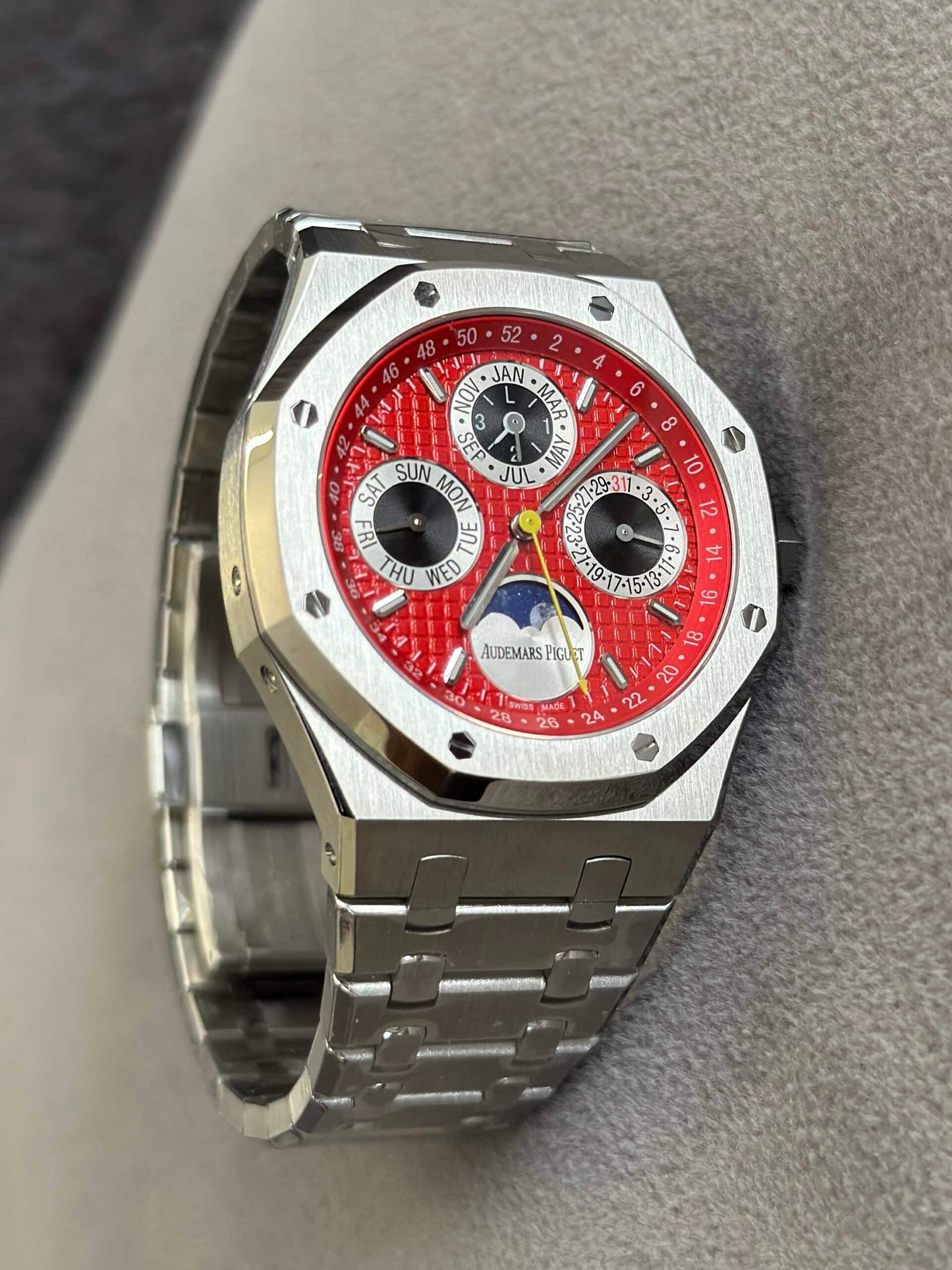 Audemars Piguet 26607BC.OO.1220BC.01 Royal Oak Perpetual Calendar Thailand Limited Edition - copywatchesdubai.com