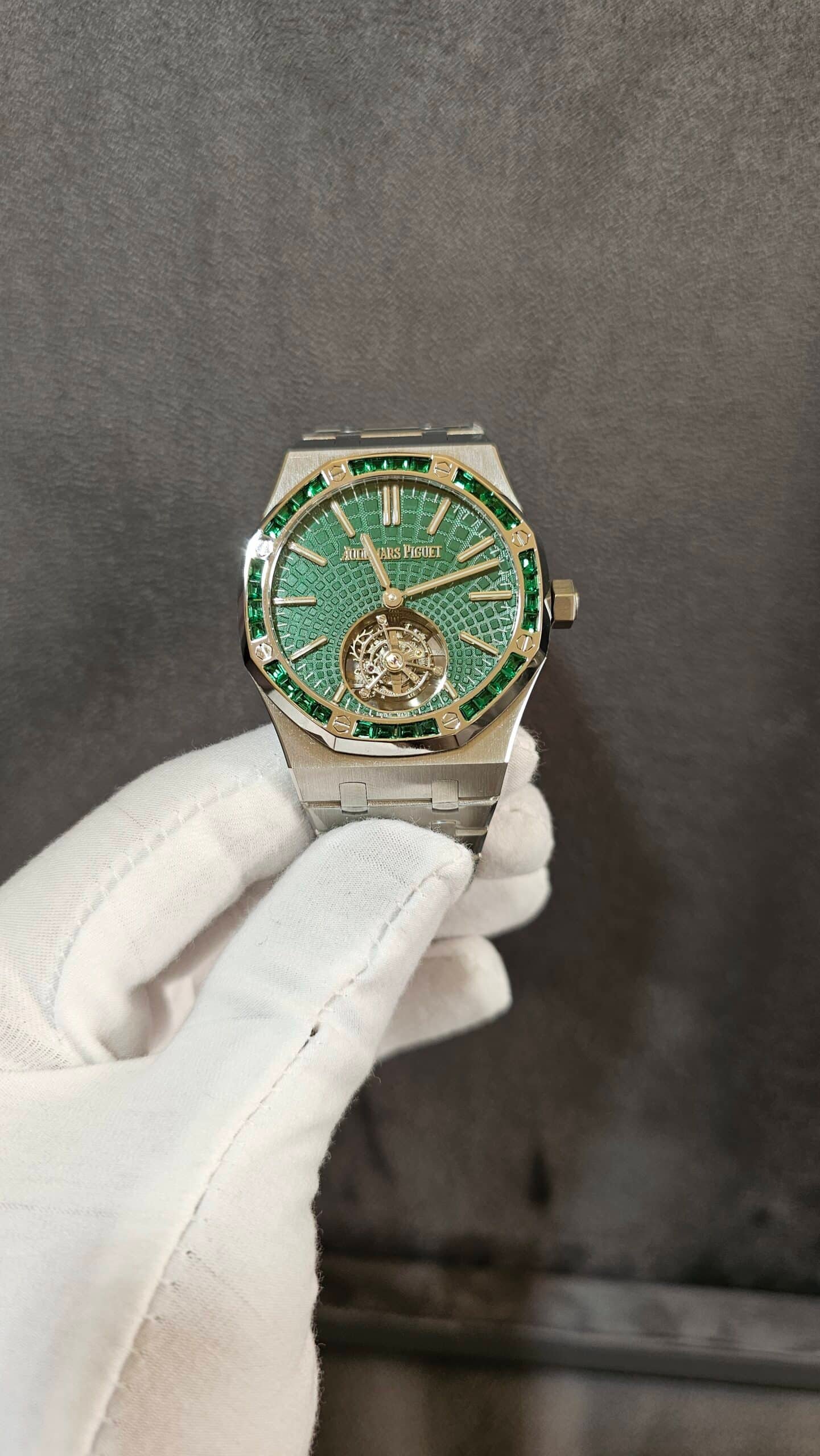 Audemars Piguet Royal Oak Flying Tourbillon 265321C.EE.1220TI.01 - copywatchesdubai.com