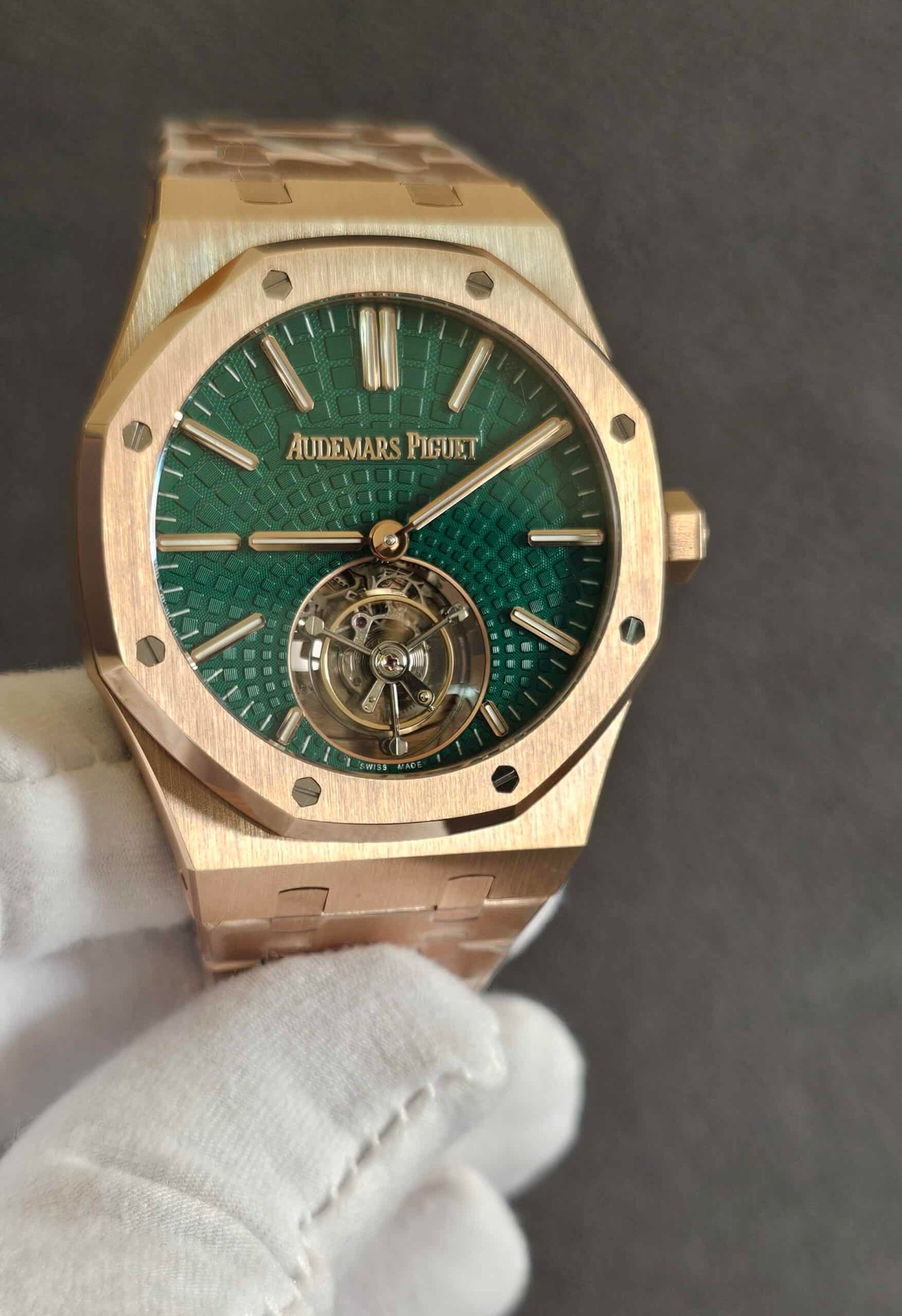Audemars Piguet Royal Oak Self Winding Flying Tourbillon Rose Gold 41mm - copywatchesdubai.com