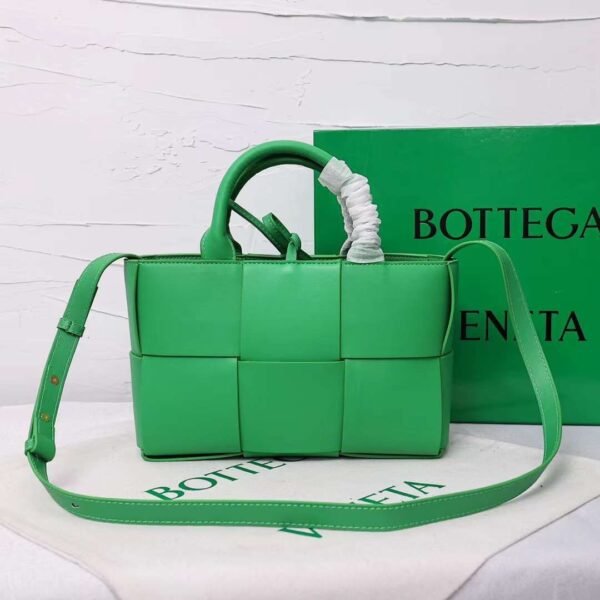 BOTTEGA