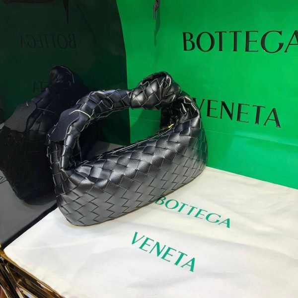 BOTTEGA