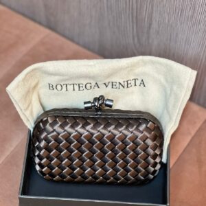 BOTTEGA