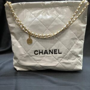 Chanel 22 Handbag (Super Master Quality) – Luxury Lambskin Leather Tote with CC Logo