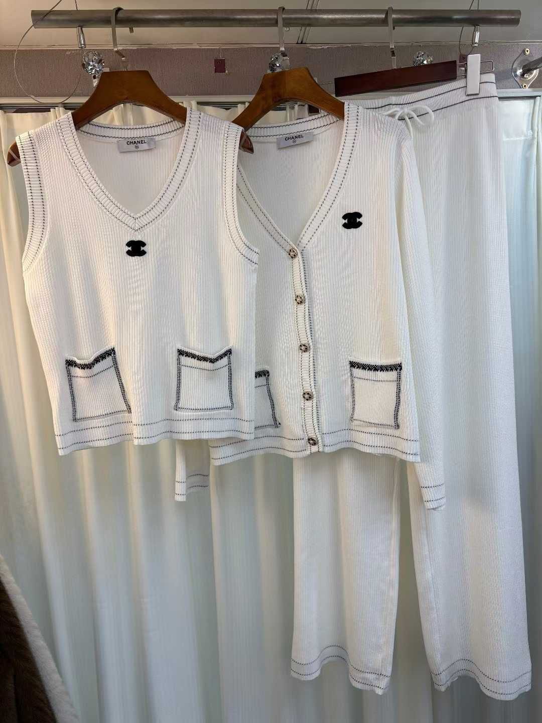 CHANEL