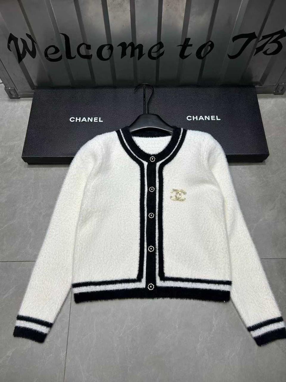CHANEL