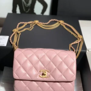 CHANEL Chain Wallet