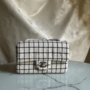 Design Caviar Quilted Double Flap - Dubai Fashion LUX